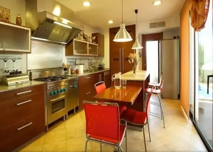 Baulo Pleta Вілла Кан-Пікафорт